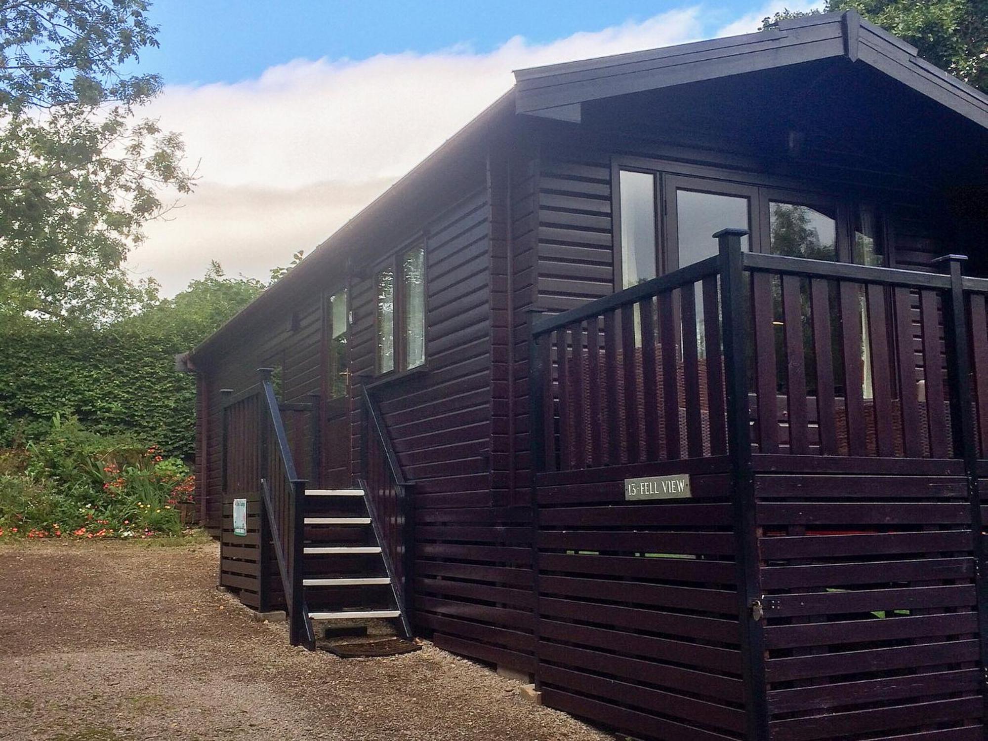 קזיק Fell View Lodge מראה חיצוני תמונה